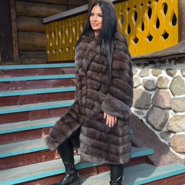 _Kate_Bruni_official